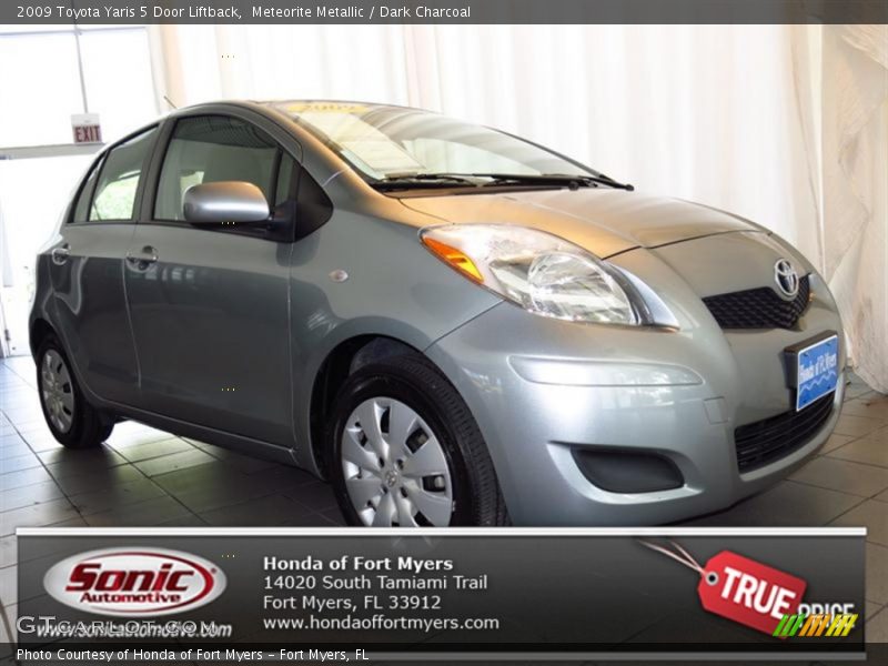 Meteorite Metallic / Dark Charcoal 2009 Toyota Yaris 5 Door Liftback