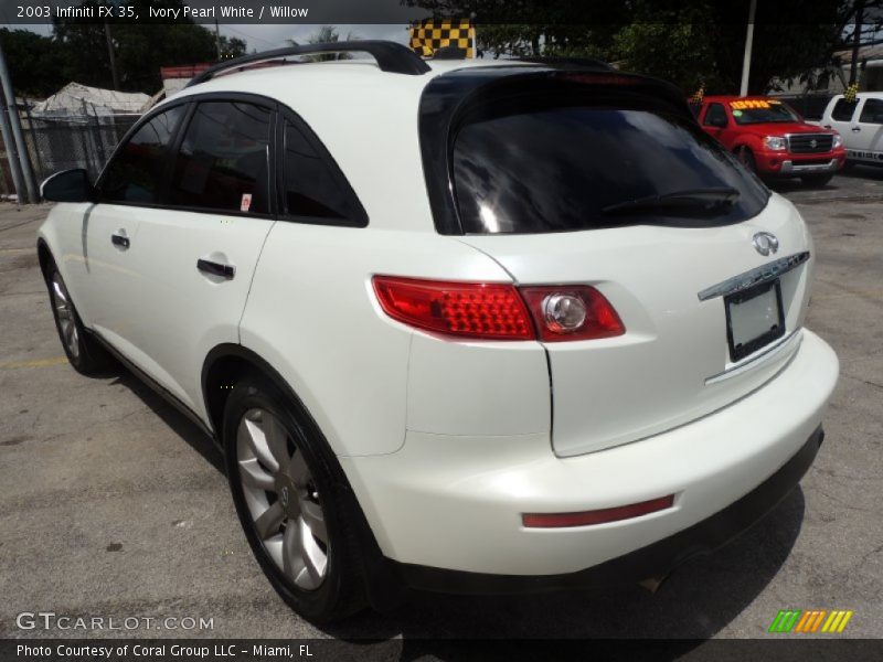 Ivory Pearl White / Willow 2003 Infiniti FX 35