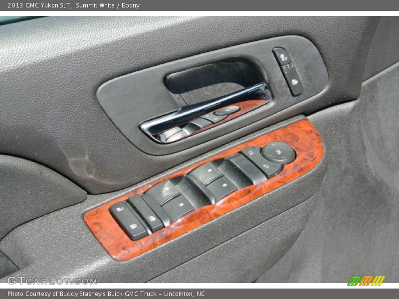 Summit White / Ebony 2013 GMC Yukon SLT
