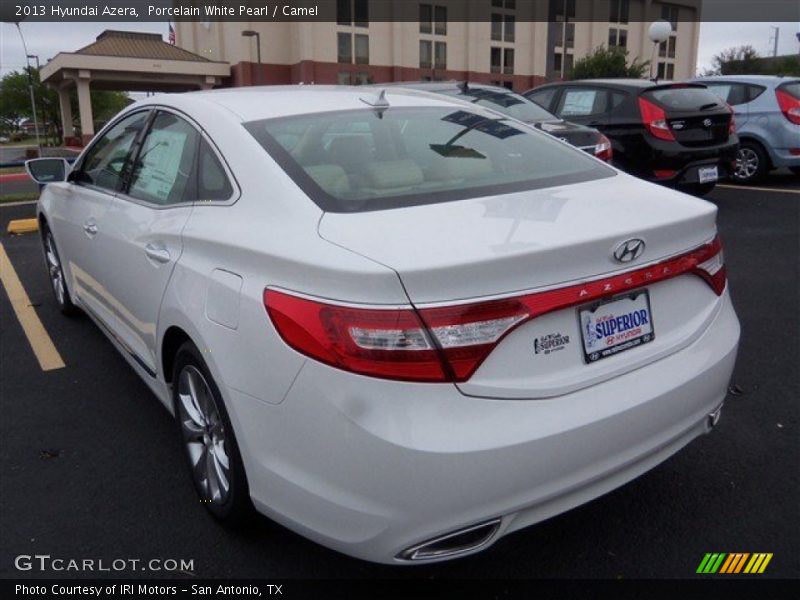 Porcelain White Pearl / Camel 2013 Hyundai Azera