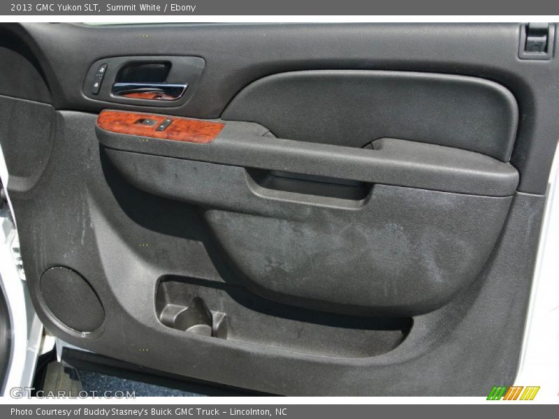 Summit White / Ebony 2013 GMC Yukon SLT