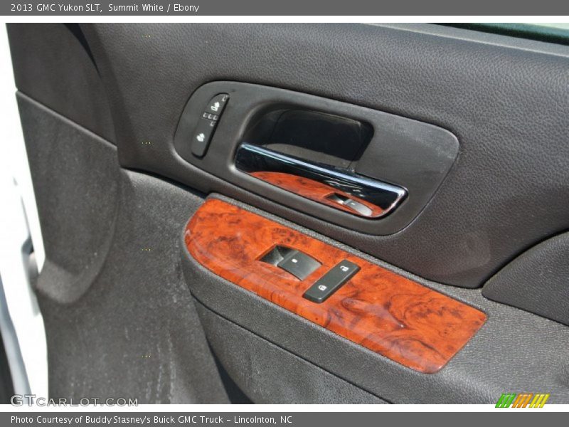 Summit White / Ebony 2013 GMC Yukon SLT