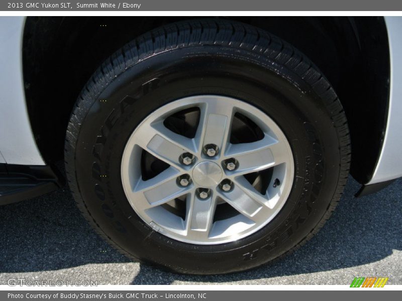 Summit White / Ebony 2013 GMC Yukon SLT