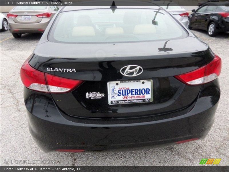Black / Beige 2013 Hyundai Elantra GLS
