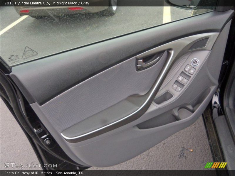 Midnight Black / Gray 2013 Hyundai Elantra GLS