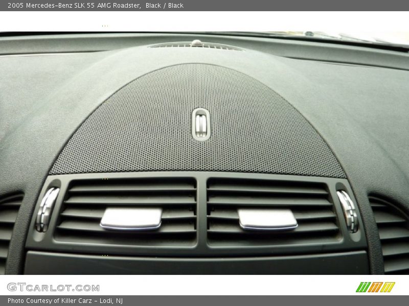 Dashboard of 2005 SLK 55 AMG Roadster