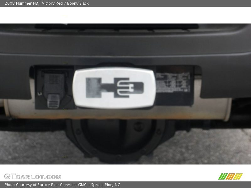 Victory Red / Ebony Black 2008 Hummer H3