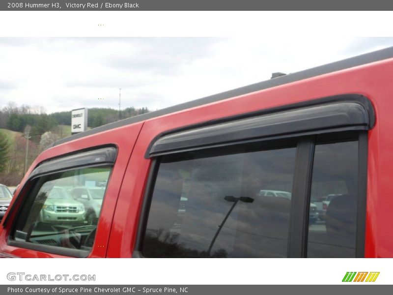 Victory Red / Ebony Black 2008 Hummer H3