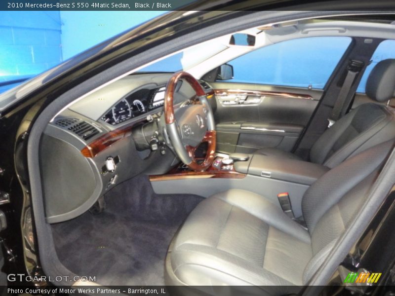 Black / Black 2010 Mercedes-Benz S 550 4Matic Sedan