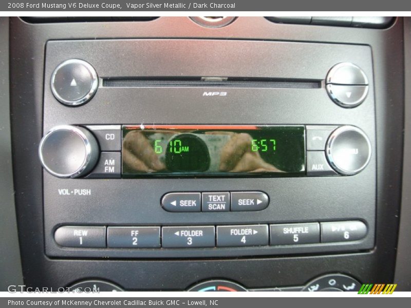 Vapor Silver Metallic / Dark Charcoal 2008 Ford Mustang V6 Deluxe Coupe