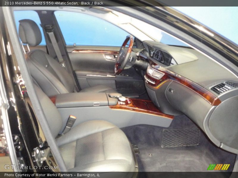 Black / Black 2010 Mercedes-Benz S 550 4Matic Sedan
