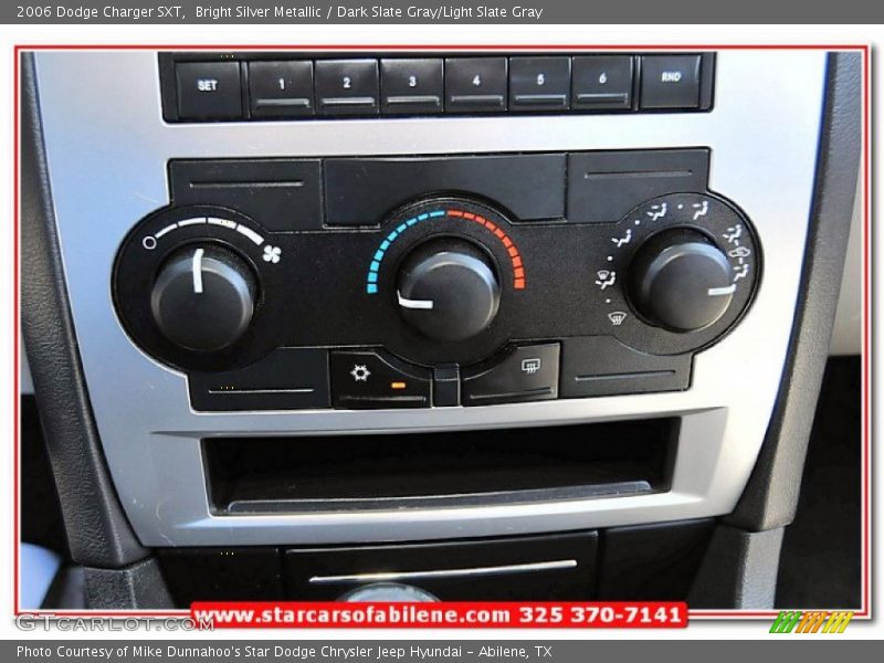 Bright Silver Metallic / Dark Slate Gray/Light Slate Gray 2006 Dodge Charger SXT