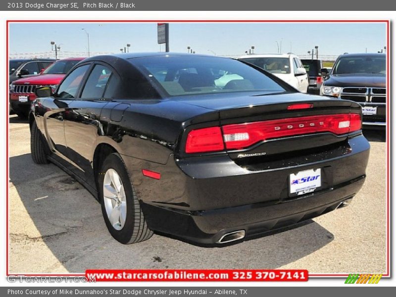 Pitch Black / Black 2013 Dodge Charger SE