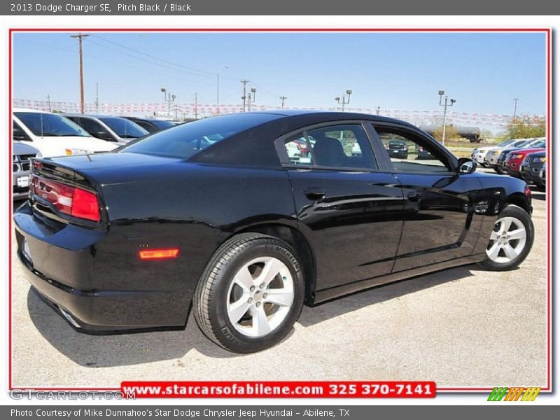 Pitch Black / Black 2013 Dodge Charger SE
