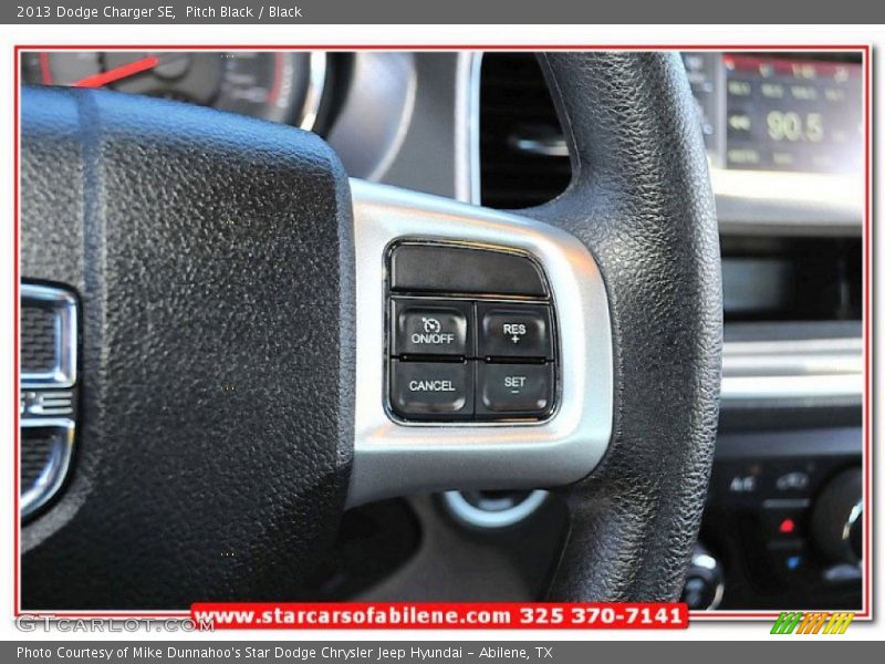 Pitch Black / Black 2013 Dodge Charger SE