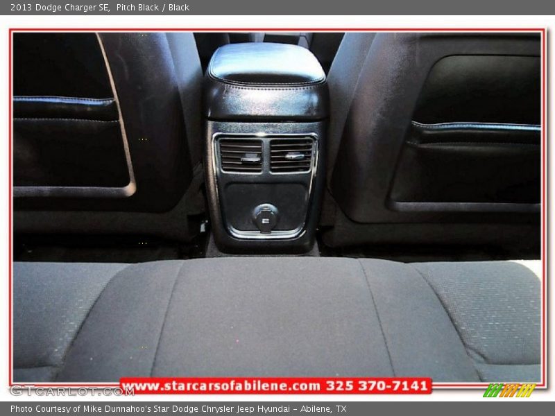 Pitch Black / Black 2013 Dodge Charger SE