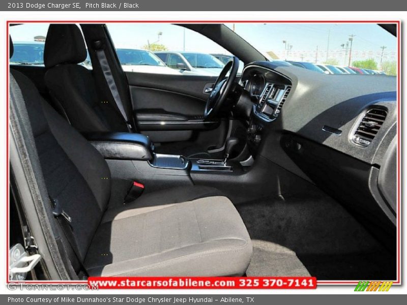 Pitch Black / Black 2013 Dodge Charger SE