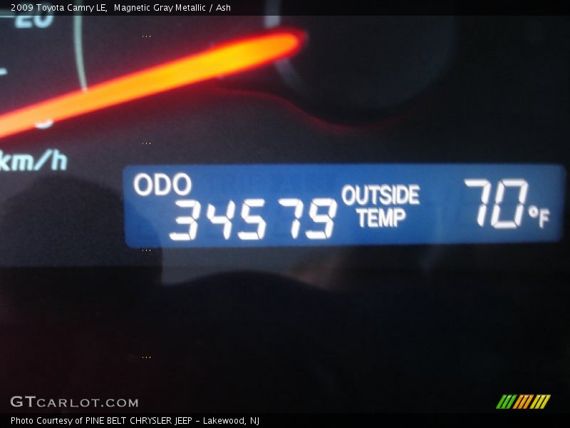 Magnetic Gray Metallic / Ash 2009 Toyota Camry LE