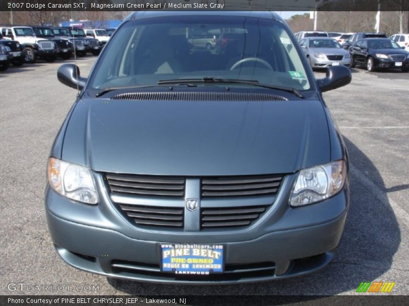 Magnesium Green Pearl / Medium Slate Gray 2007 Dodge Caravan SXT