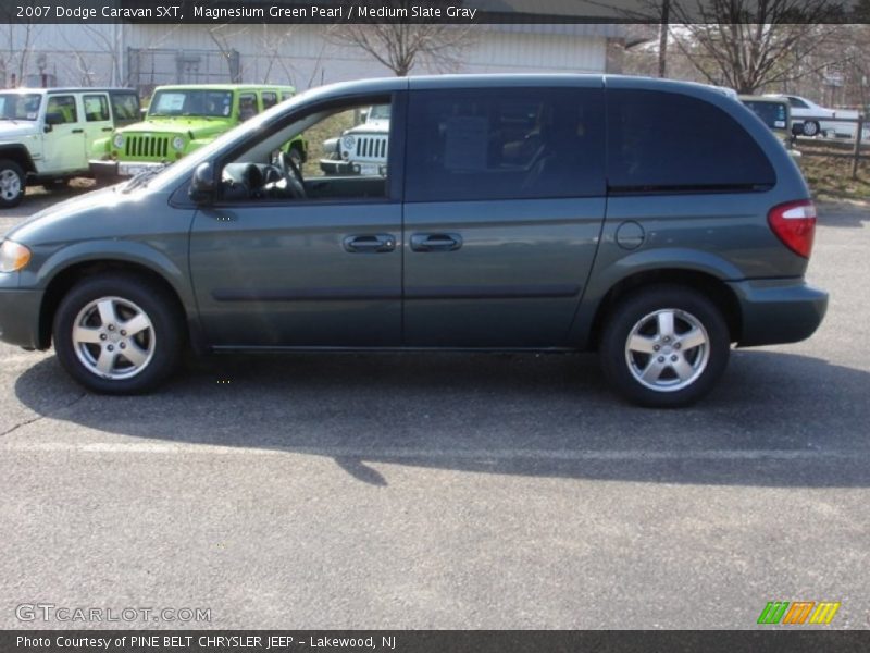 Magnesium Green Pearl / Medium Slate Gray 2007 Dodge Caravan SXT