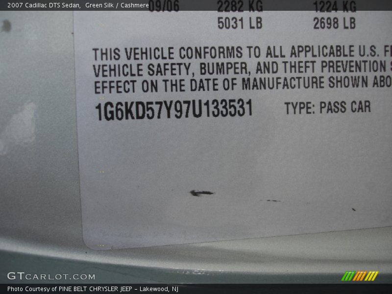 Green Silk / Cashmere 2007 Cadillac DTS Sedan