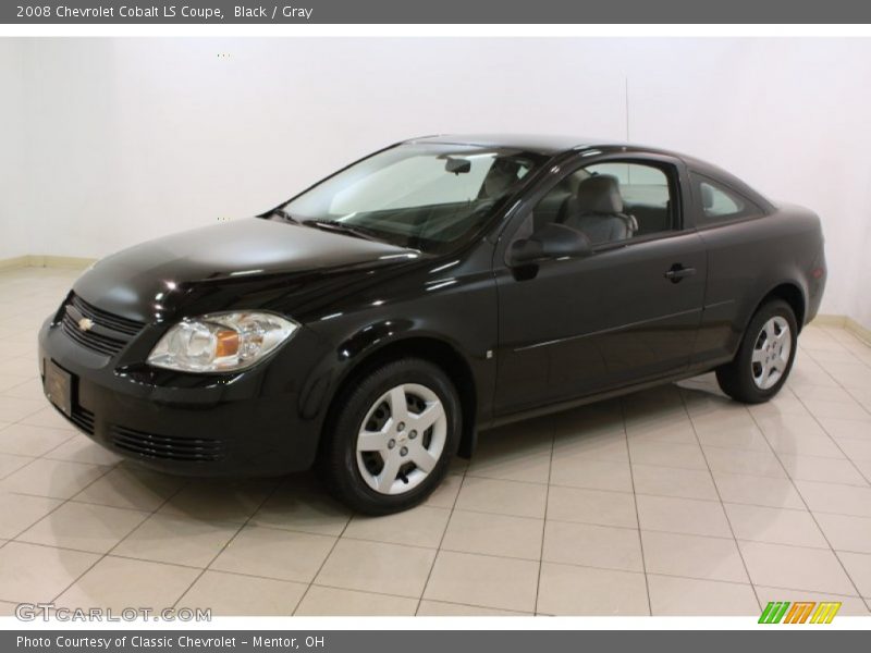 Front 3/4 View of 2008 Cobalt LS Coupe