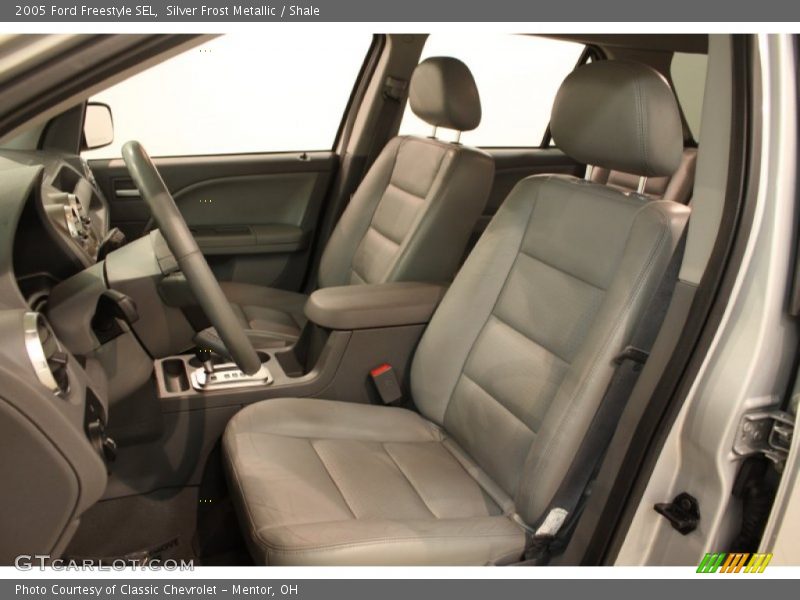 Front Seat of 2005 Freestyle SEL