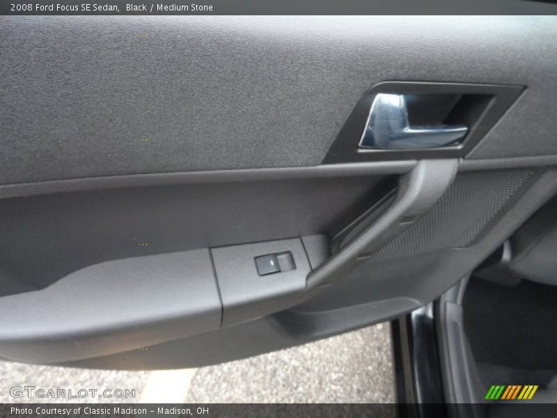Black / Medium Stone 2008 Ford Focus SE Sedan