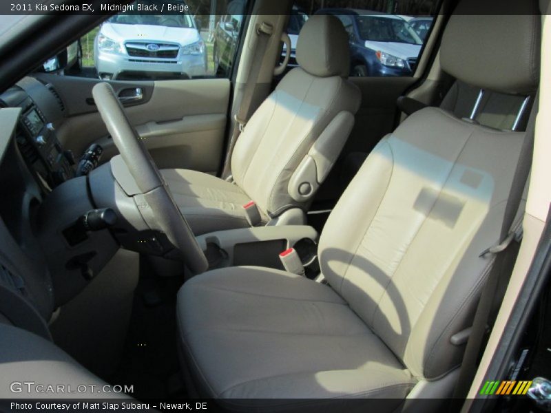 Midnight Black / Beige 2011 Kia Sedona EX