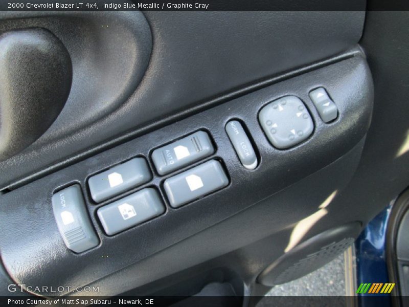Indigo Blue Metallic / Graphite Gray 2000 Chevrolet Blazer LT 4x4