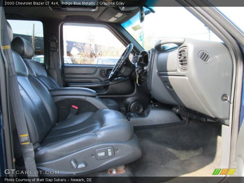 Indigo Blue Metallic / Graphite Gray 2000 Chevrolet Blazer LT 4x4