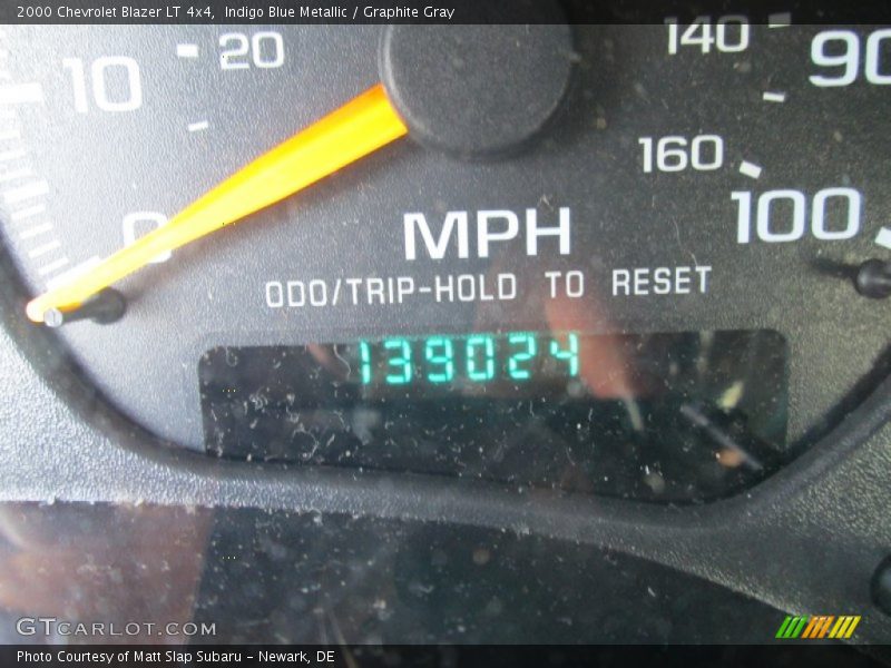 Indigo Blue Metallic / Graphite Gray 2000 Chevrolet Blazer LT 4x4