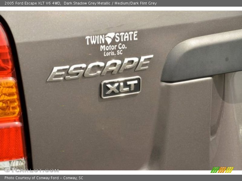 Dark Shadow Grey Metallic / Medium/Dark Flint Grey 2005 Ford Escape XLT V6 4WD