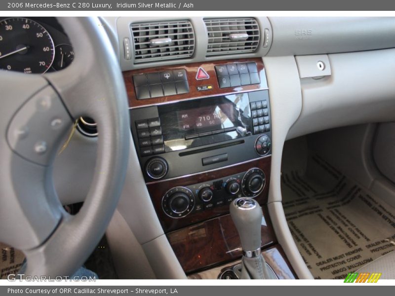 Controls of 2006 C 280 Luxury