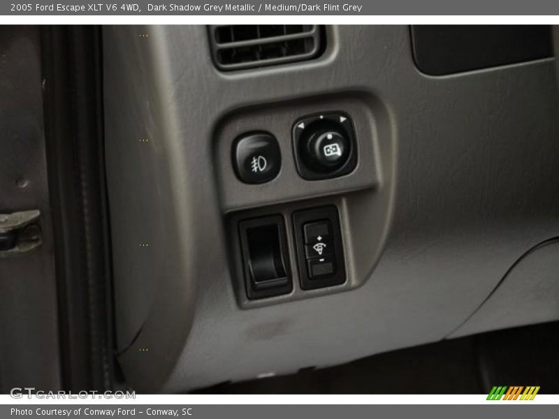 Dark Shadow Grey Metallic / Medium/Dark Flint Grey 2005 Ford Escape XLT V6 4WD