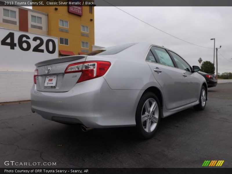 Classic Silver Metallic / Black 2013 Toyota Camry SE