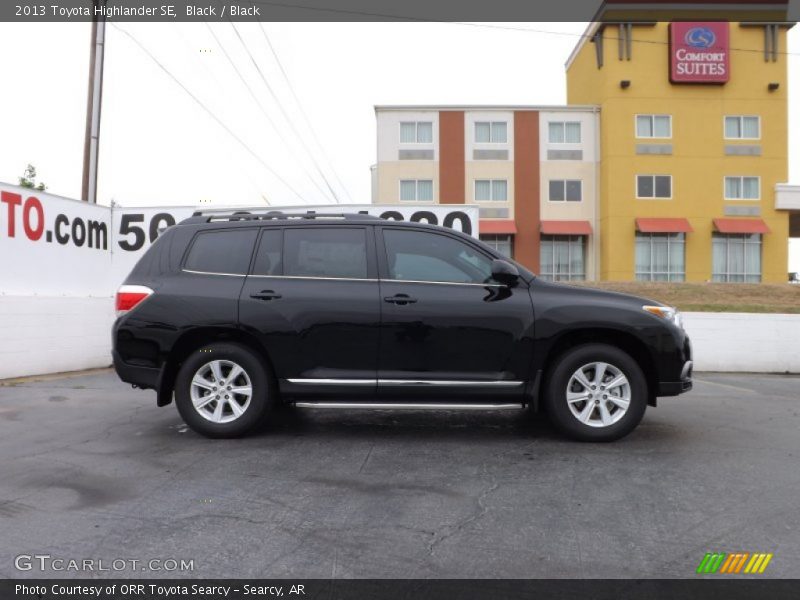 Black / Black 2013 Toyota Highlander SE