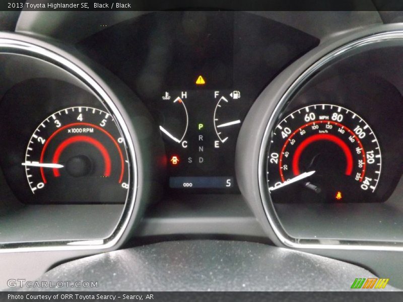 Black / Black 2013 Toyota Highlander SE