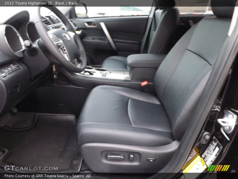 Black / Black 2013 Toyota Highlander SE