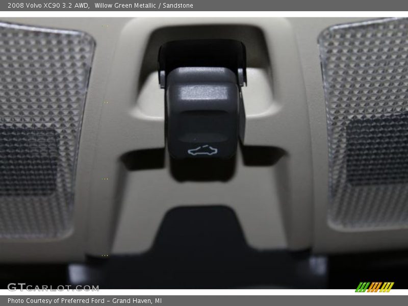 Willow Green Metallic / Sandstone 2008 Volvo XC90 3.2 AWD