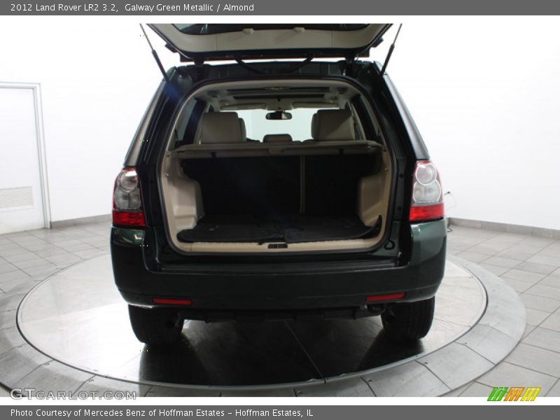 Galway Green Metallic / Almond 2012 Land Rover LR2 3.2