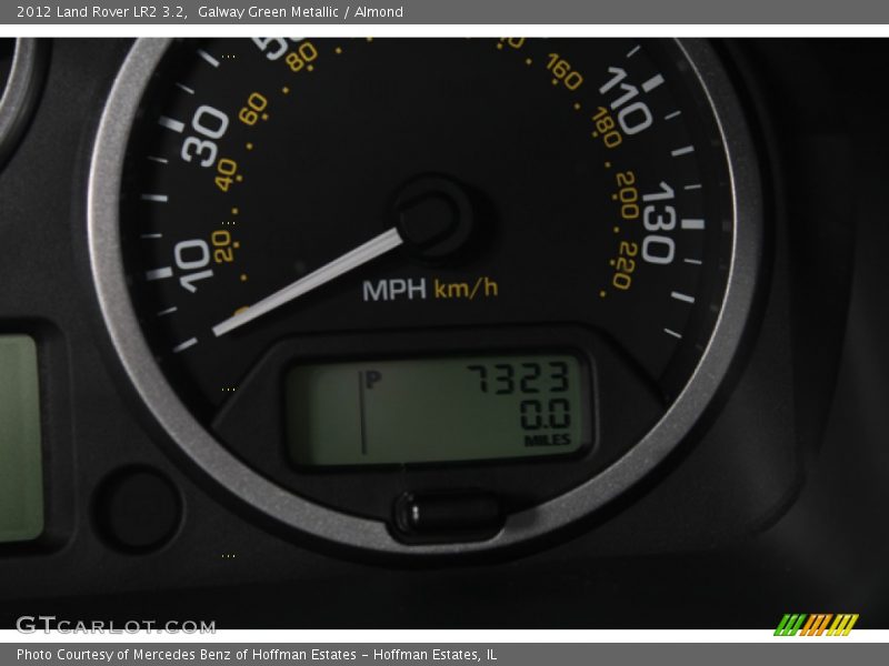 Galway Green Metallic / Almond 2012 Land Rover LR2 3.2