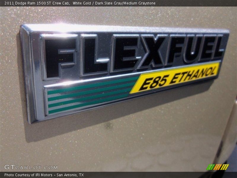 White Gold / Dark Slate Gray/Medium Graystone 2011 Dodge Ram 1500 ST Crew Cab