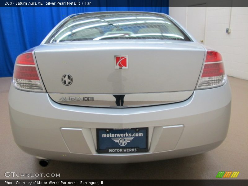 Silver Pearl Metallic / Tan 2007 Saturn Aura XE