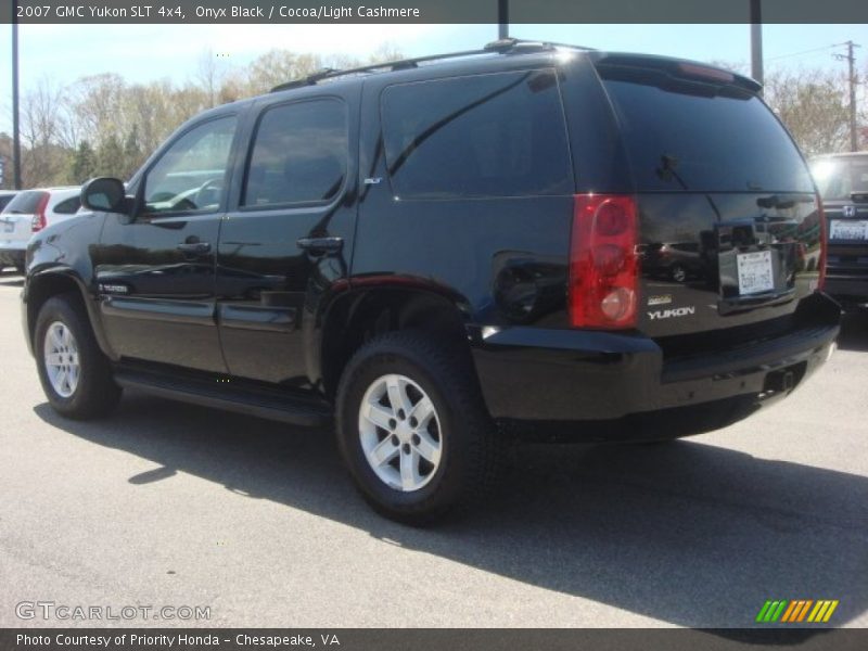 Onyx Black / Cocoa/Light Cashmere 2007 GMC Yukon SLT 4x4