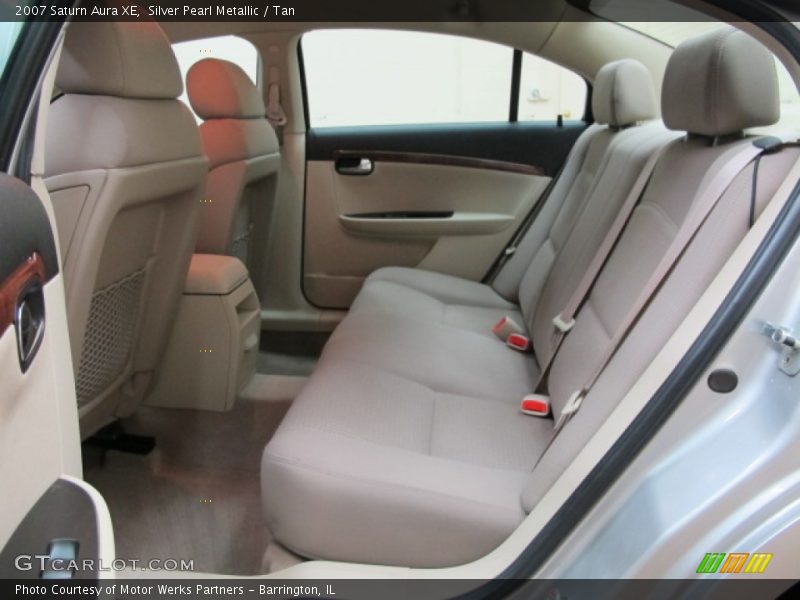 Silver Pearl Metallic / Tan 2007 Saturn Aura XE