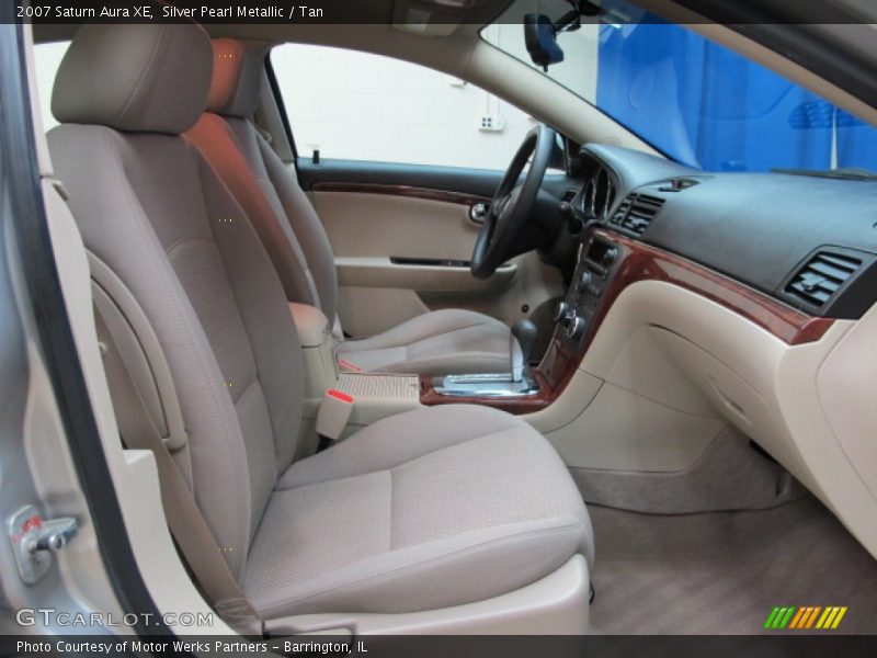 Silver Pearl Metallic / Tan 2007 Saturn Aura XE