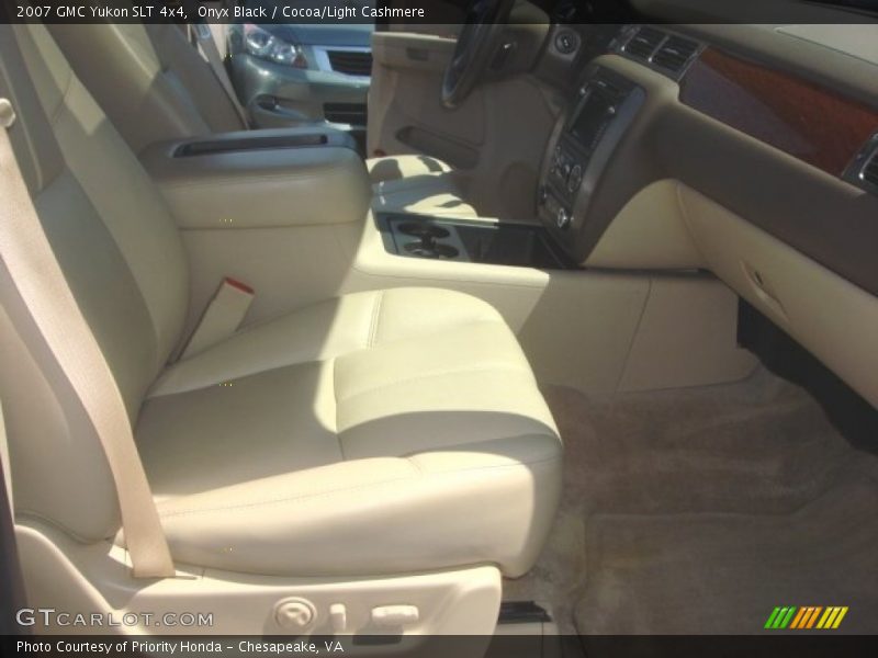 Onyx Black / Cocoa/Light Cashmere 2007 GMC Yukon SLT 4x4
