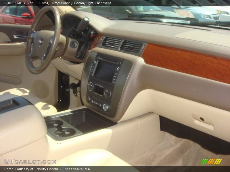 Onyx Black / Cocoa/Light Cashmere 2007 GMC Yukon SLT 4x4