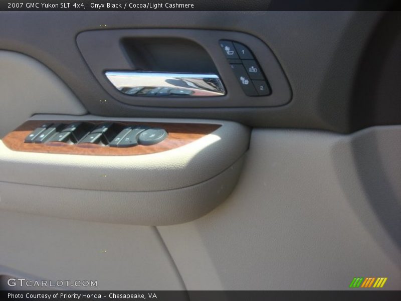 Onyx Black / Cocoa/Light Cashmere 2007 GMC Yukon SLT 4x4